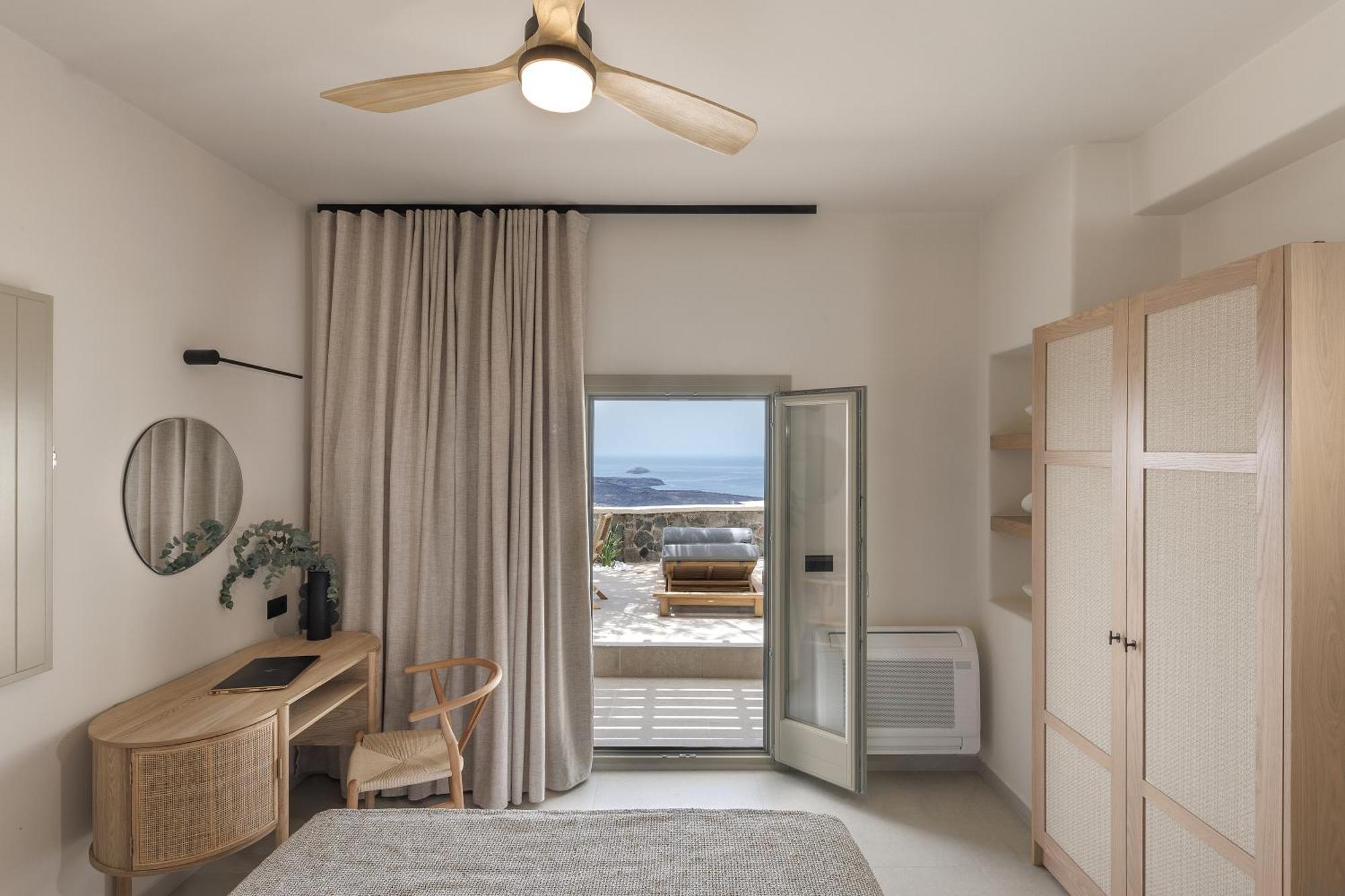 Morfes Luxury Suites By Caldera Houses Firostefani Exterior photo