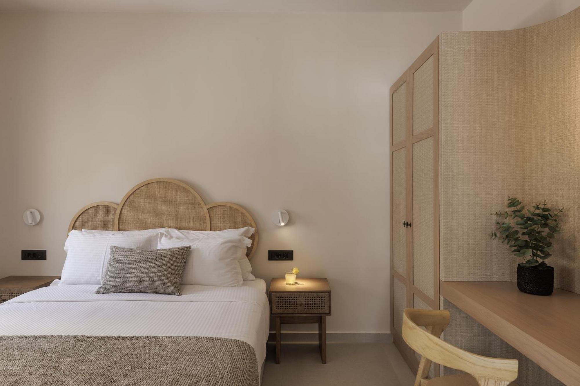 Morfes Luxury Suites By Caldera Houses Firostefani Exterior photo